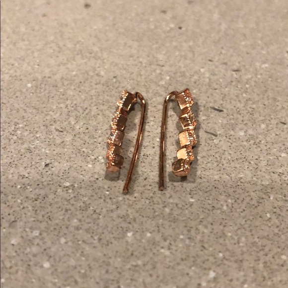 Copper-colored earrings EUC - Picture 2 of 3